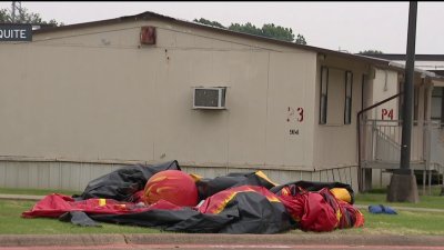 Varios niños resultan heridos tras volcarse un juego inflable en Mesquite