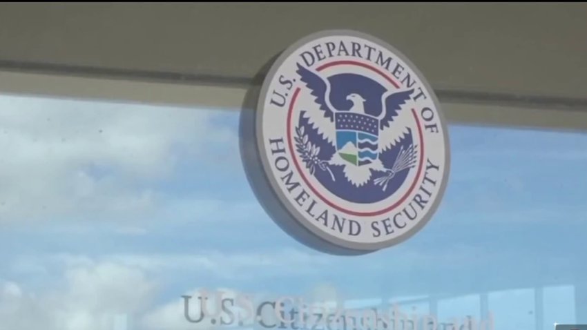 ¿Qué deben hacer los venezolanos tras la revocación del TPS?
