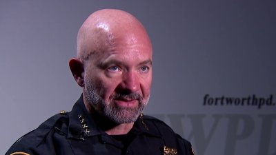 Se retira jefe de la policía de Fort Worth