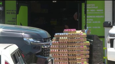 Desmantelan negocios de venta de marihuana en operativo en Dallas