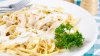 Retiran comidas de fetuccini alfredo por listeria; ya se han registrado 3 muertes