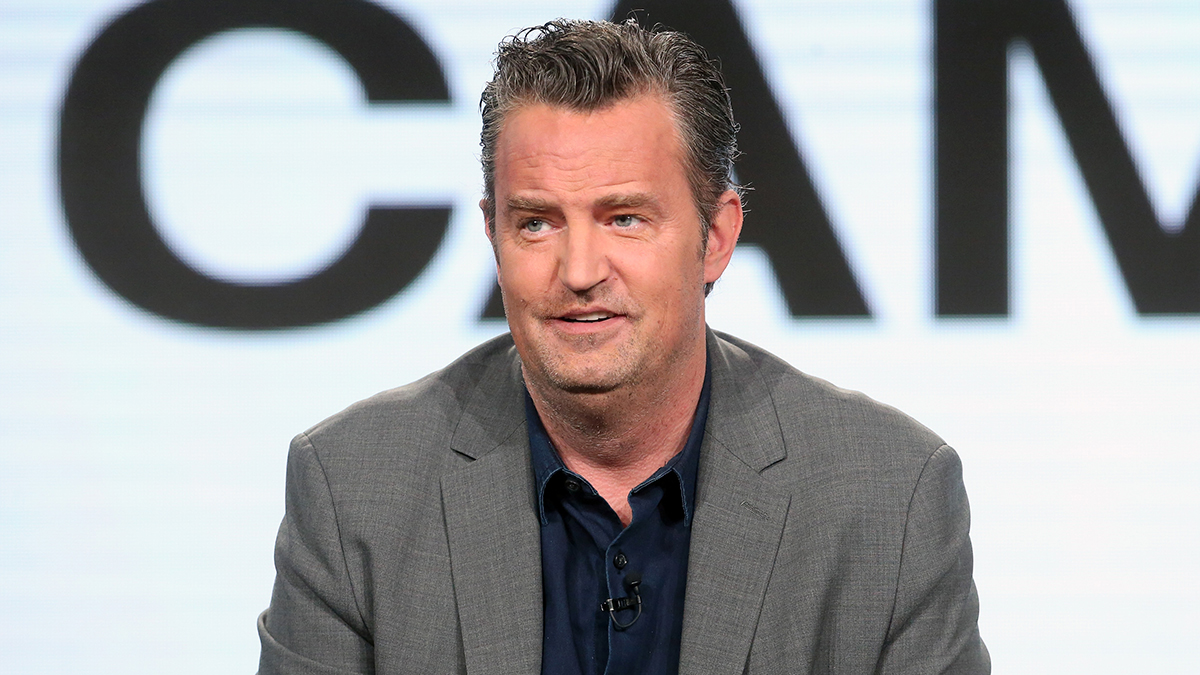 Médico acuerda declararse culpable de suministrar ketamina a Matthew Perry  antes de su muerte