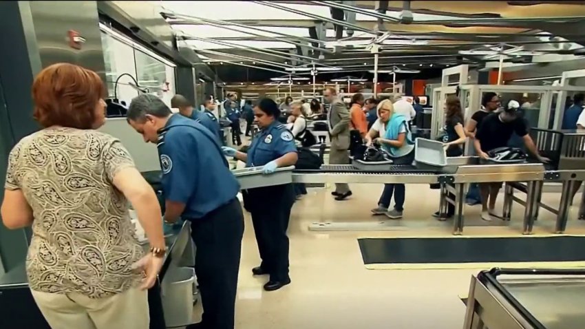 ¿Multas en aeropuertos? Conoce la nueva propuesta de TSA para viajeros sin REAL ID