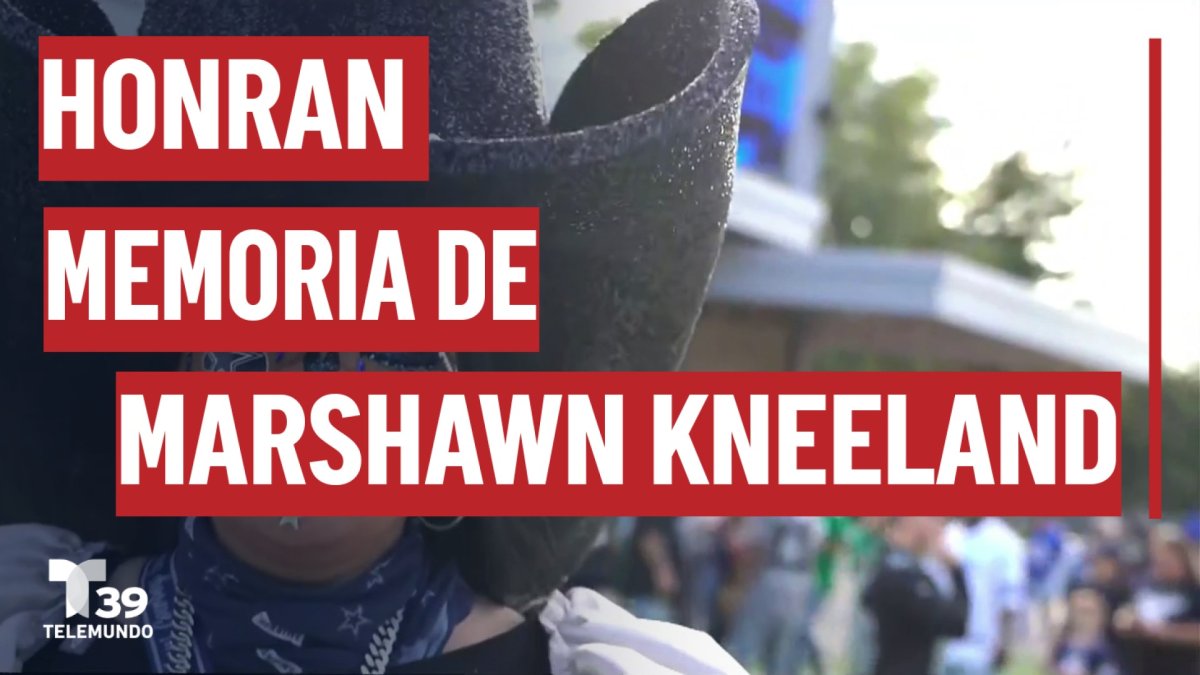 Les fans honorent la mémoire de Marshawn Kneeland à Arlington – Telemundo Dallas (39)