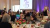 Apoya la biblioteca pública de Dallas en el evento Literacy Lions Luncheon