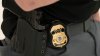 ICE envió agentes a la casa de un hombre por un email. Ahora él está demandando a la agencia
