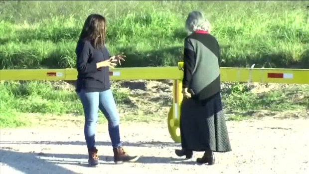 Entre la crisis y el sueño: La valla fronteriza