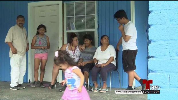 Familia hispana pierde todos sus ahorros
