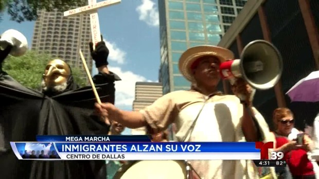 Sin incidentes en la Mega Marcha de Dallas