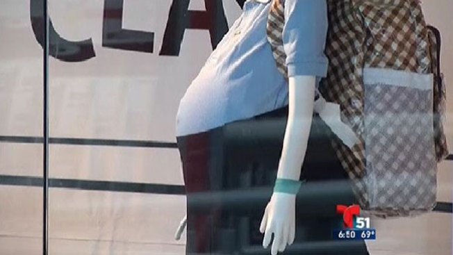 La bruja Ravenna de Blanca Nieves se apodera de Acceso Total